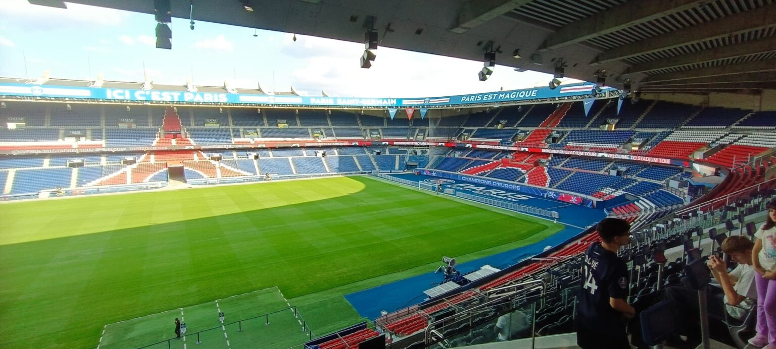 Field at Parc des Princes
