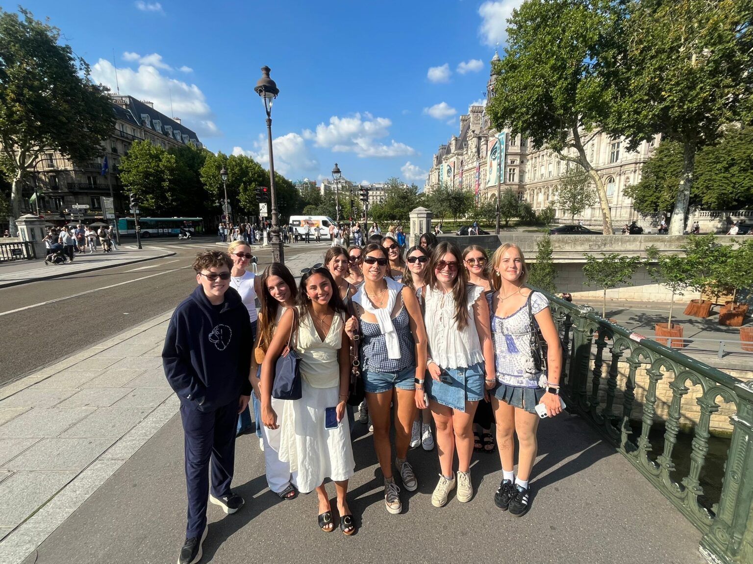 Students pose for group photo outside near Jardin du Luxembourg