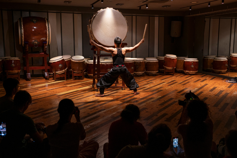 aerial view of students eating
