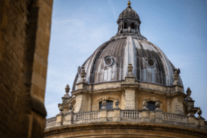 Image of University of Oxford campus building