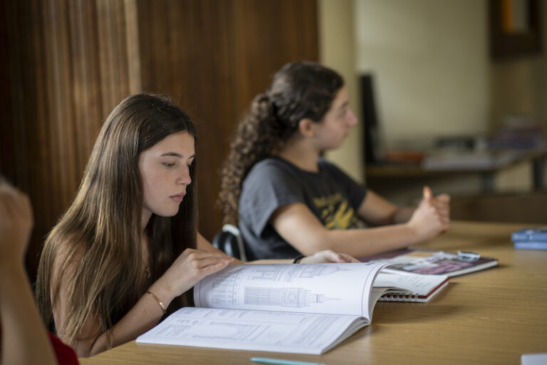 yale-architecture-seminar